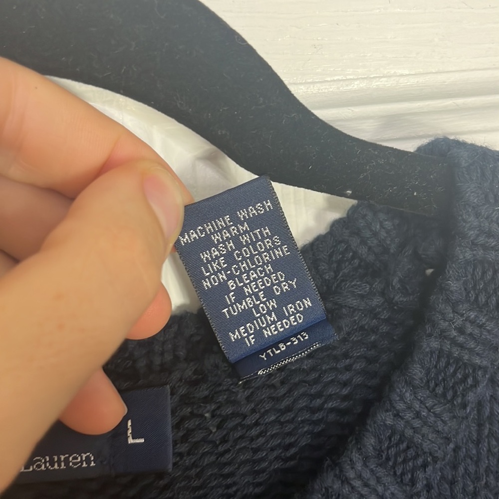 Polo by Ralph Lauren Navy Sweater with American Flag - Picture 5 of 10